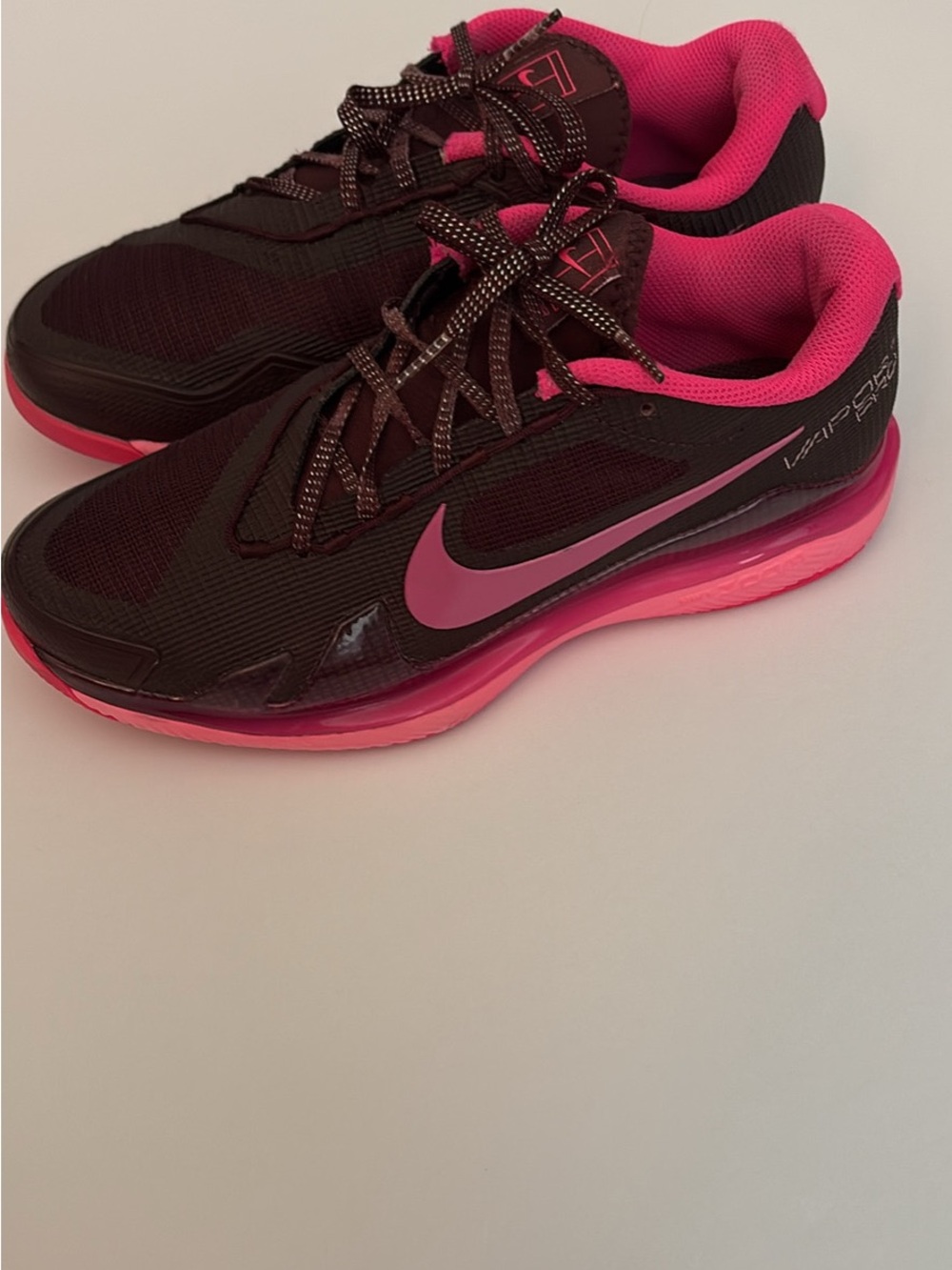Nike Women's Black and Pink Vaporspeed Athletic Sneakers